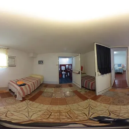 Vacanze San Calogero Holiday home *