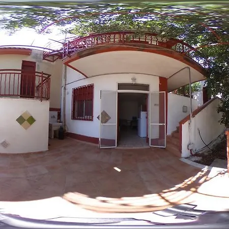 Vacanze San Calogero Holiday home Sciacca
